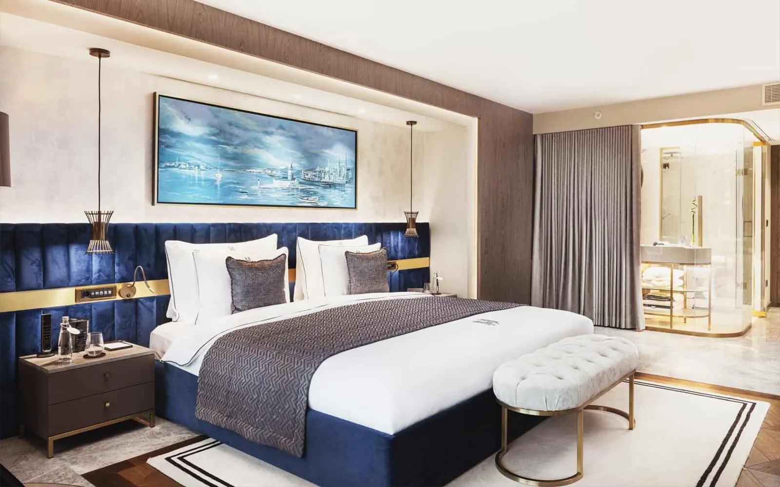 The Maestro Hotel Executive Room